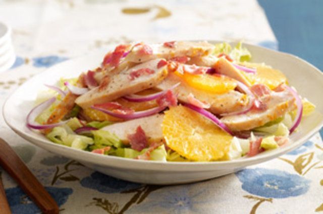Salada de alface com frango e mel