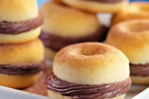 Mini Donuts Recheados