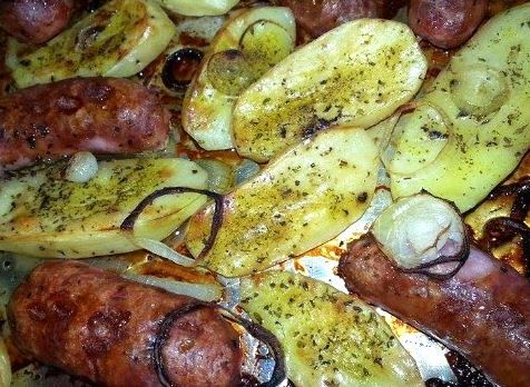 Linguiça toscana com batatas