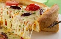 Pizza com dois queijos