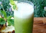Suco Abacaxi com Chá Verde